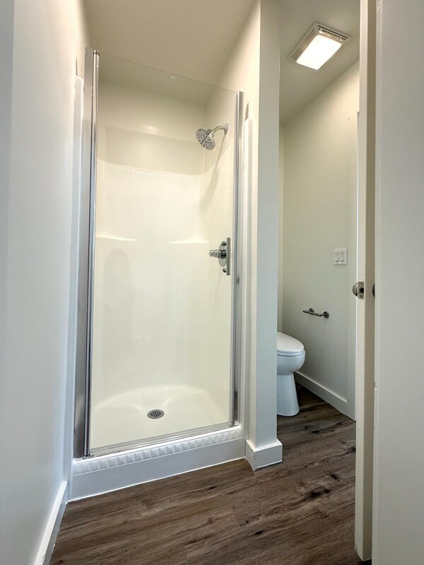 Building Photo - 6386-6386 Shelton Ct