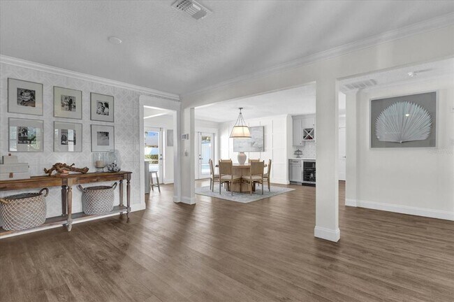 Building Photo - 5205 St Regis Pl