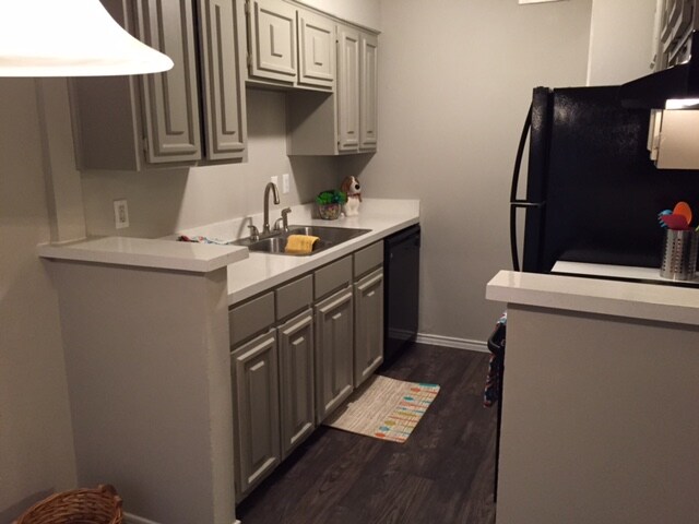 Building Photo - Lory of College Station