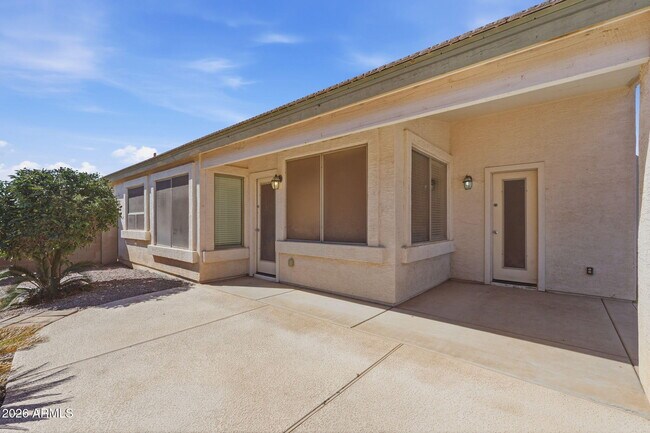 Building Photo - 40310 W Novak Ln