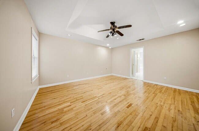 Building Photo - 1535 Breamstone Ridge