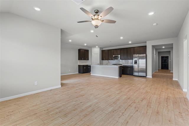 Building Photo - 1345 Water Canna Dr