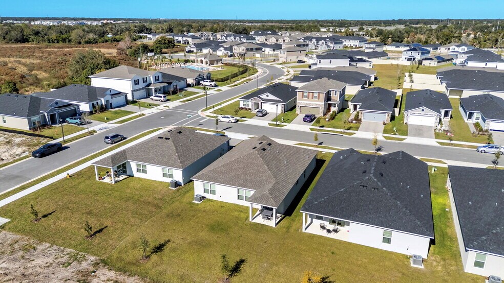 Building Photo - 204 Rivermill Way