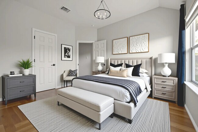 Building Photo - 10812 Casitas Dr