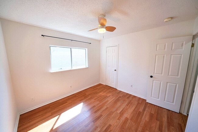 Building Photo - Charming 3-Bedroom Home in Ashley Place - ...