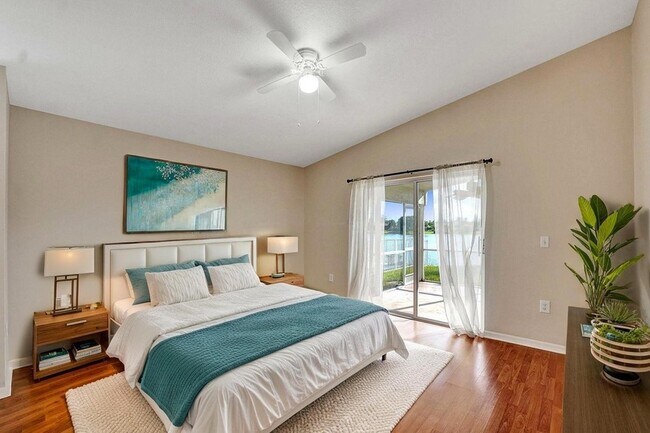 Building Photo - 5248 NW 117th Ave