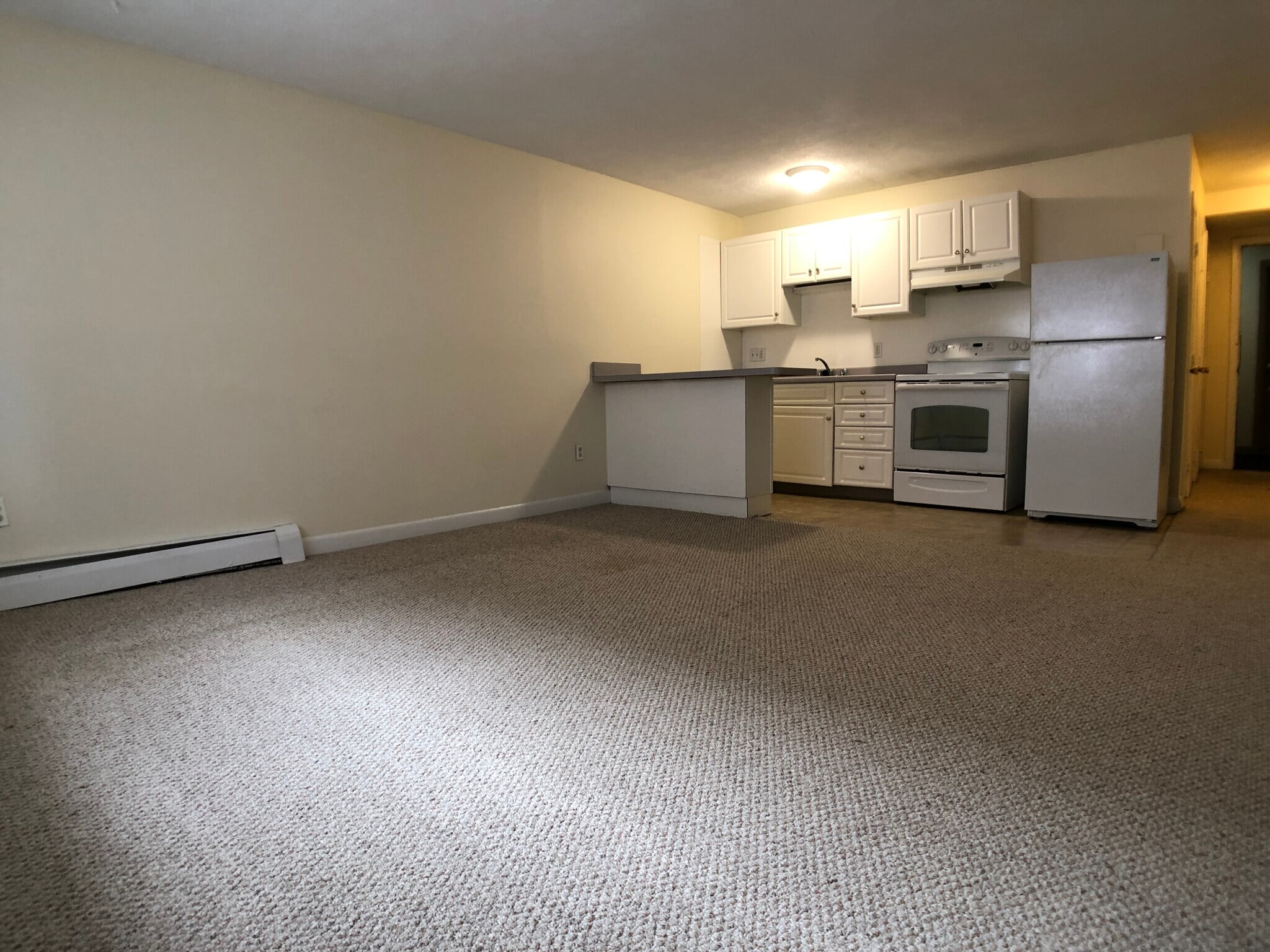 Building Photo - 84 Gardner St