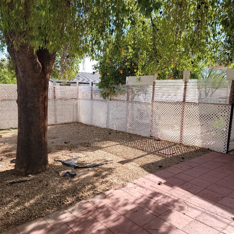 Building Photo - 10613 W El Rancho Dr