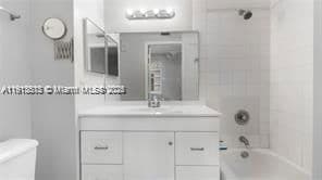 Building Photo - 721 SW 148th Ave