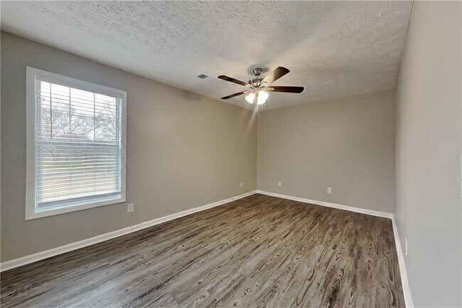 Building Photo - 129 Graybrook Ct