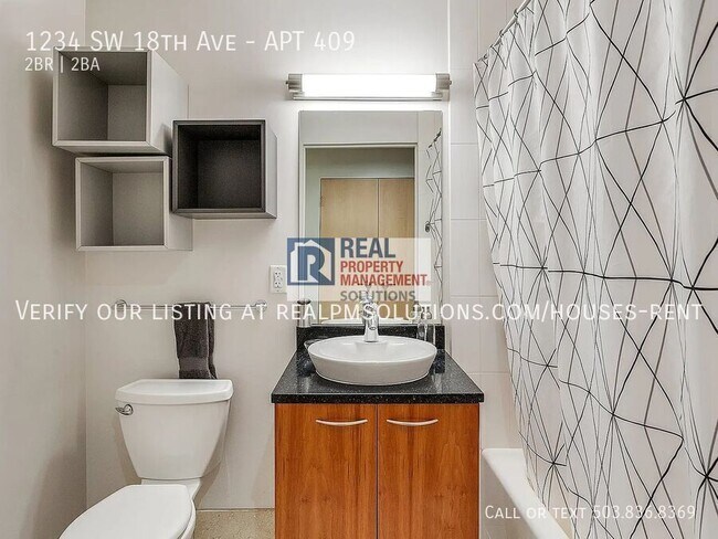 Building Photo - 1234 SW 18th Ave