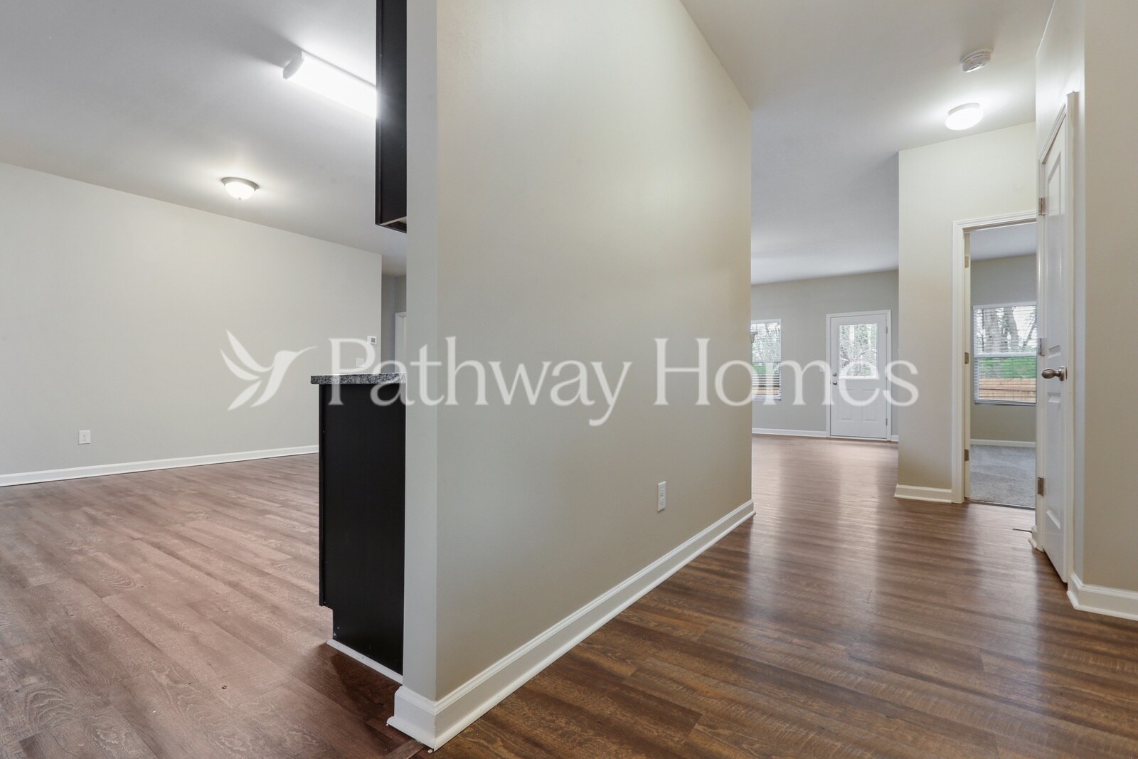 Building Photo - 3509 Mica Cir SE
