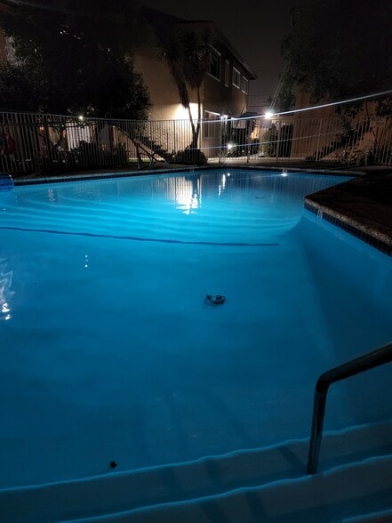 Building Photo - 265 San Marcos St