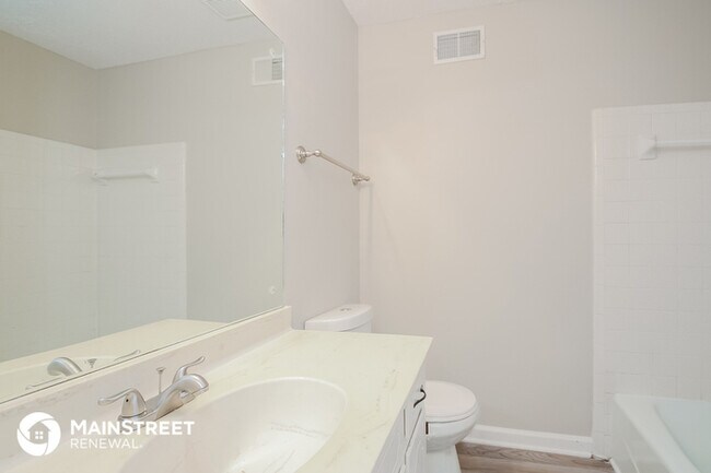 Building Photo - 19 Eddings Ln