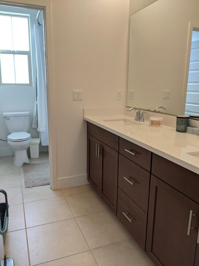 Building Photo - 3932 Scordia Way