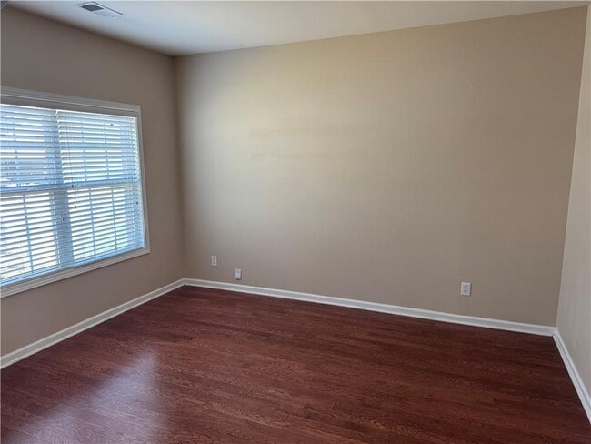 Building Photo - 6902 Grand Hickory Dr