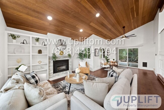 Building Photo - Country Estates - 4 bedroom 3 bathroom ove...