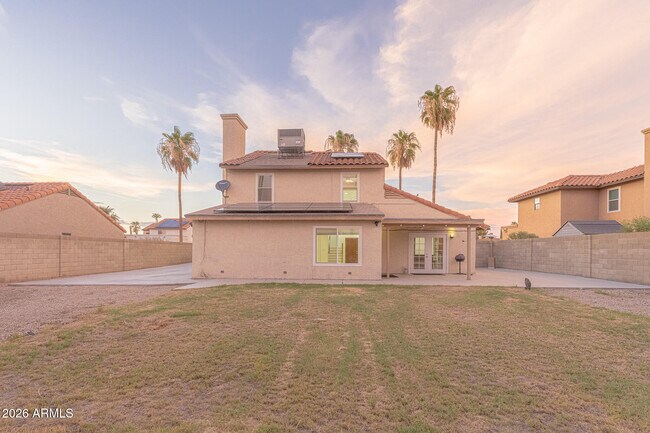 Building Photo - 5625 E Tierra Buena Ln