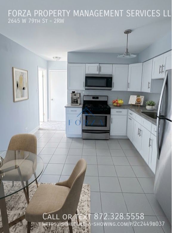 Building Photo - 2645 W 79th St