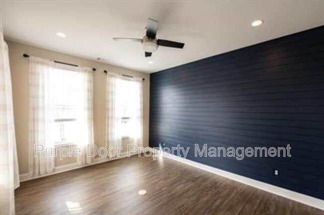 Building Photo - 318 Timbercreek Dr