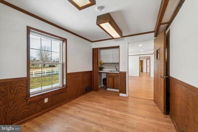 Building Photo - 793 Wollaston Rd