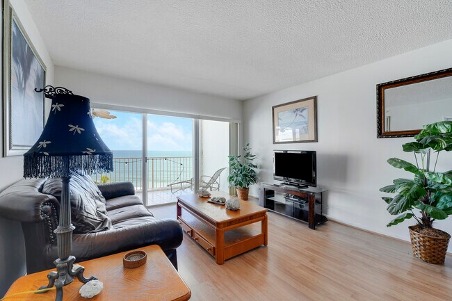 Building Photo - 3101 S Ocean Blvd