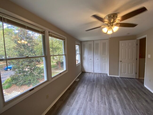 Building Photo - 7708 Crown Crest Ct