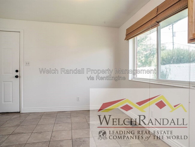 Building Photo - 868 W 4400 S