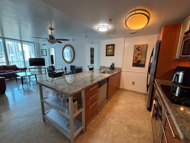 Building Photo - 185 SW 7th St