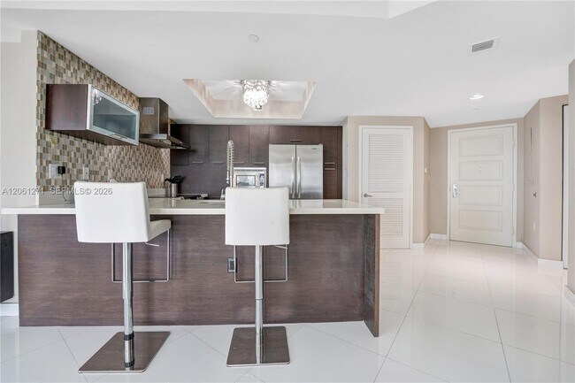 Building Photo - 250 Sunny Isles Blvd
