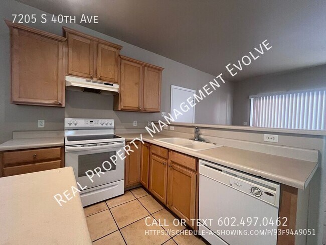 Building Photo - 7205 S 40th Ave