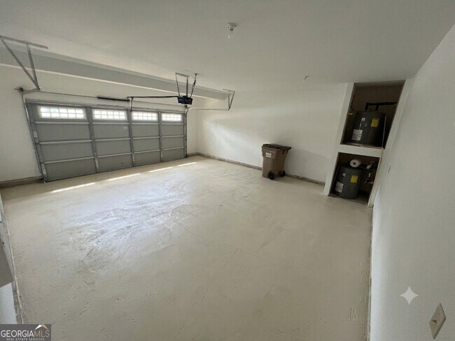 Building Photo - 1086 Blind Brook Cir