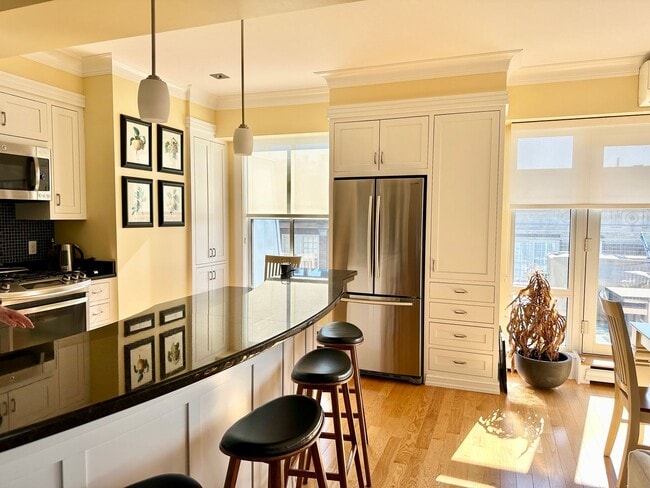 Building Photo - Penthouse Condo in Downtown Portland Peninsula