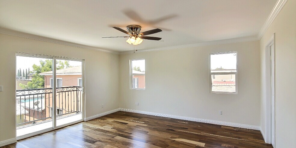 Building Photo - 4604 La Mirada Ave