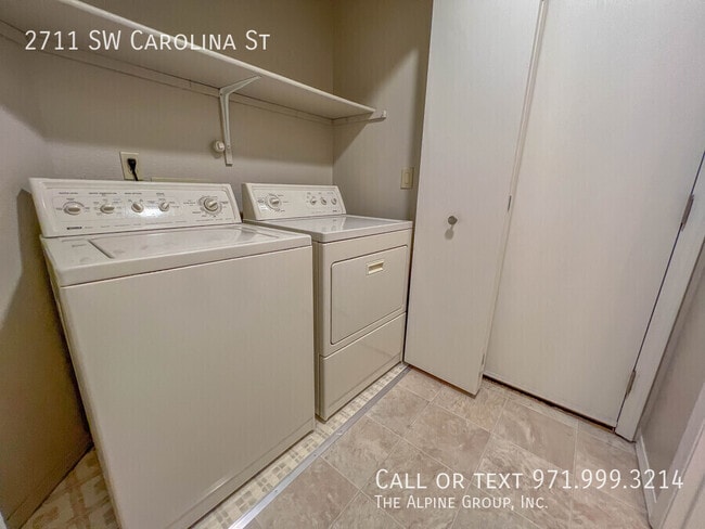 Building Photo - 2711 SW Carolina St