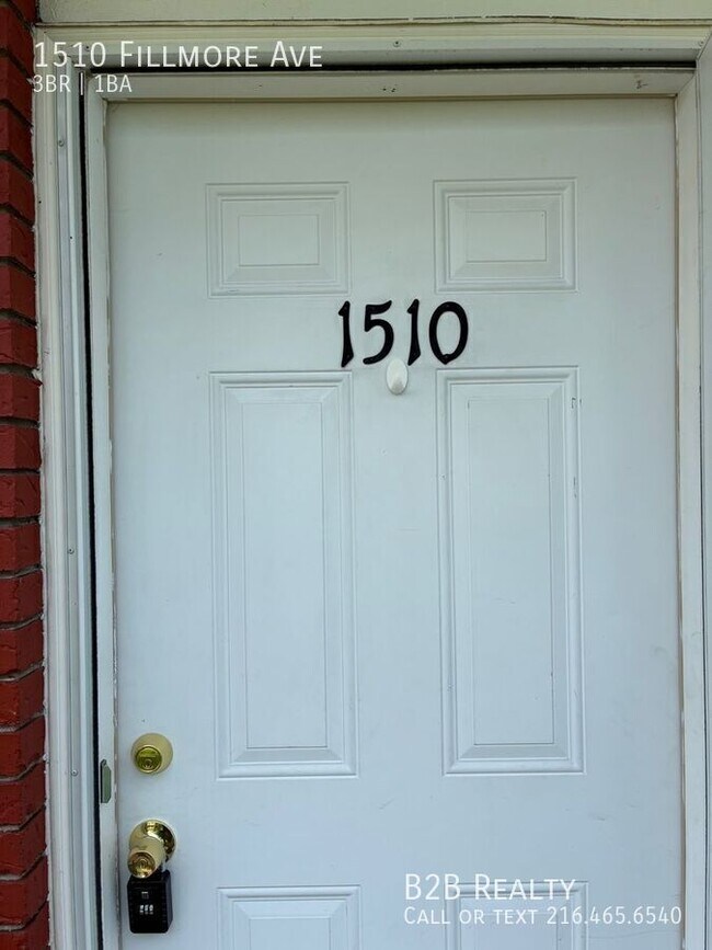 Building Photo - 1510 Fillmore Ave