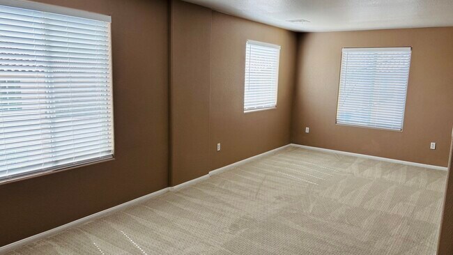 Building Photo - 8132 Stonyford Ct