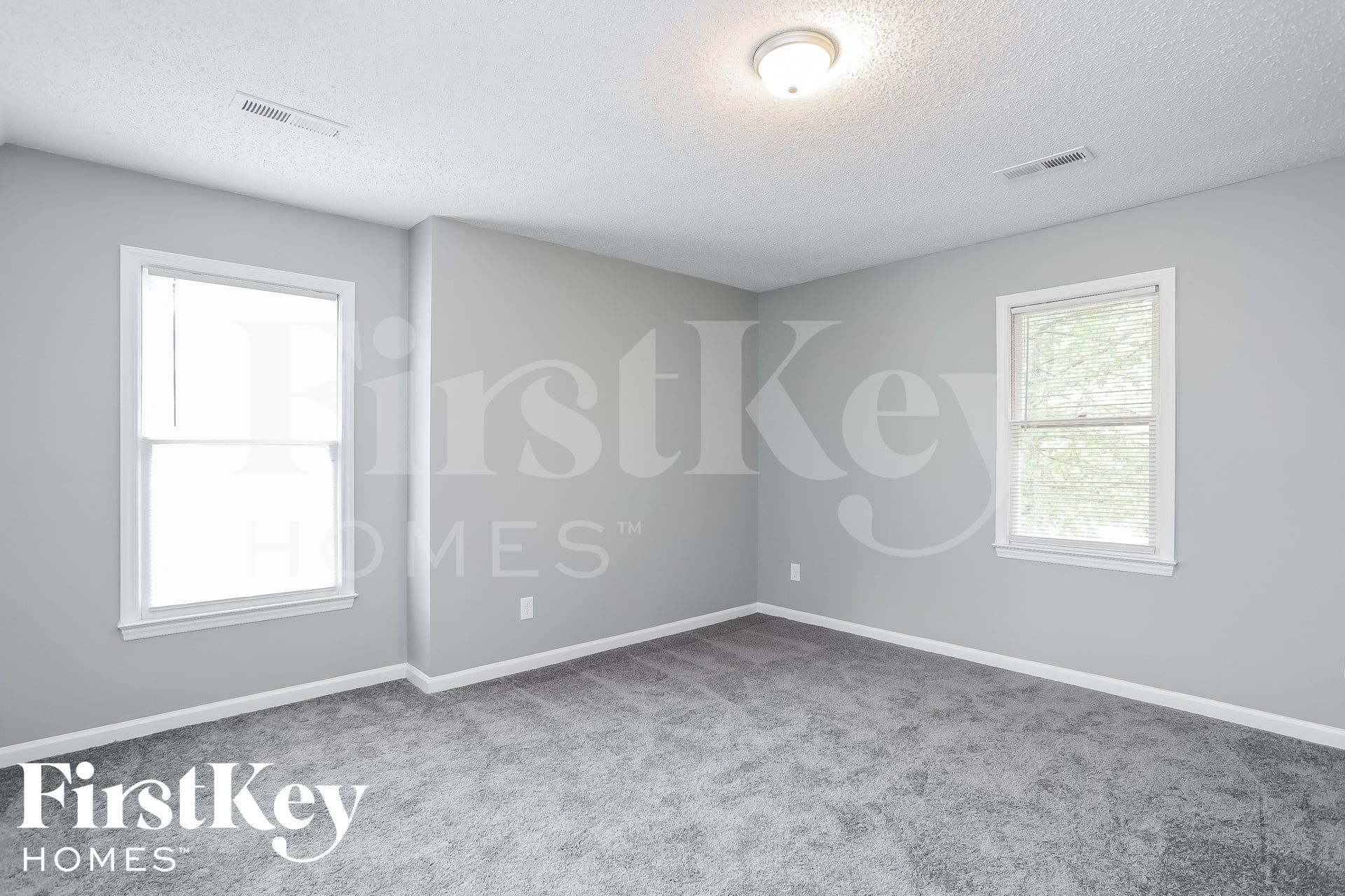 Building Photo - 4905 Chimney Springs Dr