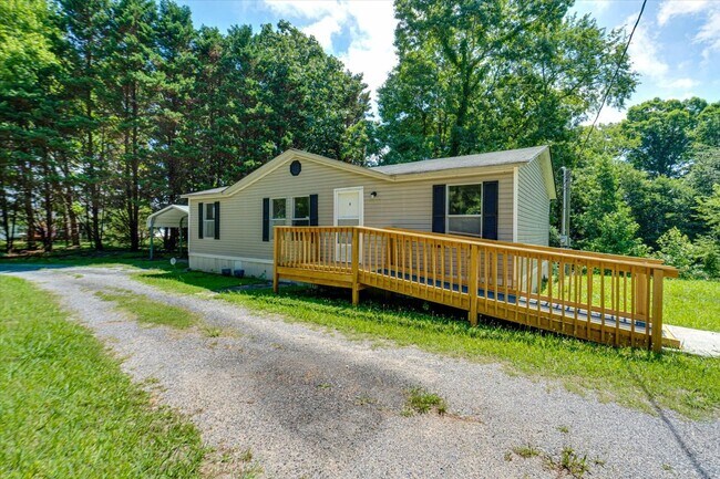 Building Photo - Peaceful 2BR 2 BA in Soddy Daisy