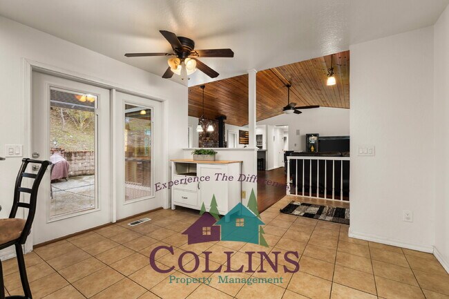 Building Photo - Quality Lake Wildwood home