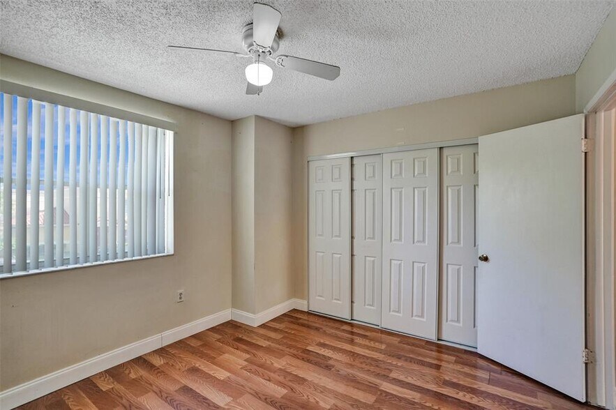 Building Photo - 3861 NW 90th Ave