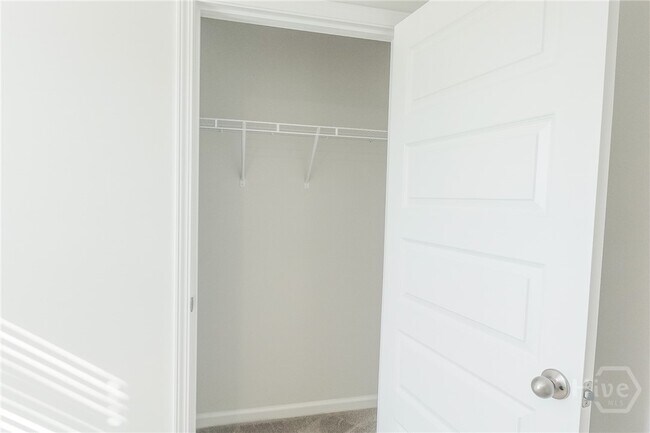 Building Photo - 511 Coconut Dr