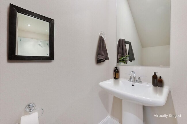 Building Photo - 3212 Lucia Wy