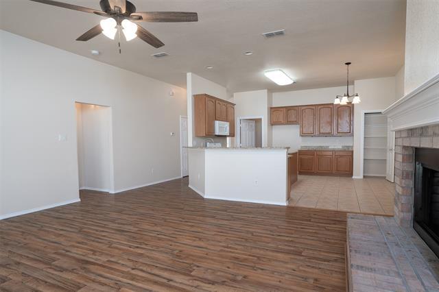 Building Photo - 302 Howard Way Dr
