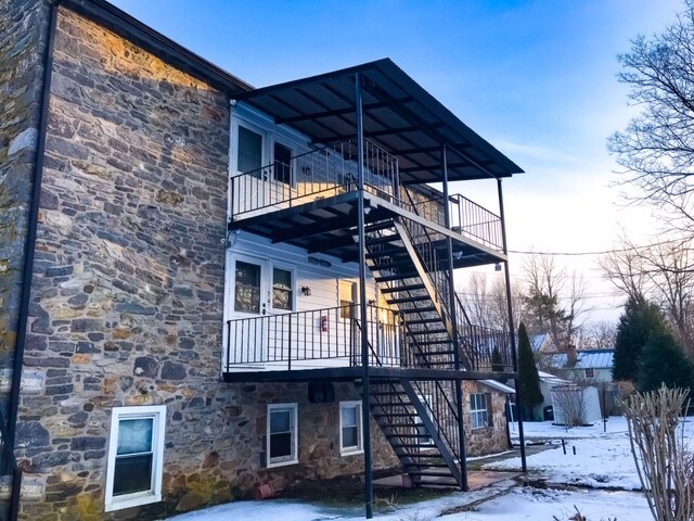 Building Photo - 253 County Rd 627