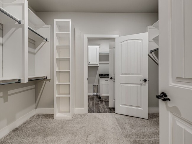 Building Photo - Stunning Brand New Build + Deerk Creek Sch...