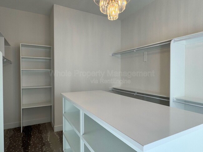 Building Photo - 14973 W 32nd Dr