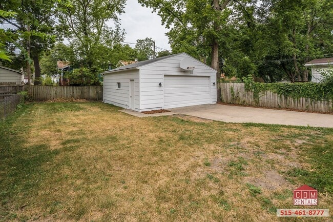 Building Photo - Ideally Located Ranch Home!