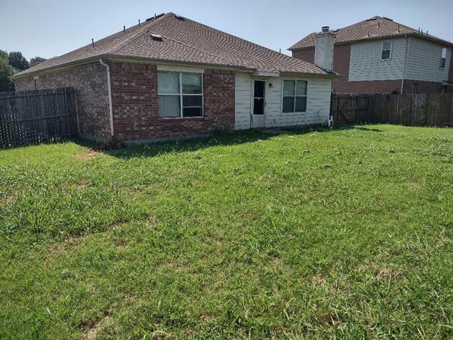 Building Photo - 1613 Wavecrest Dr