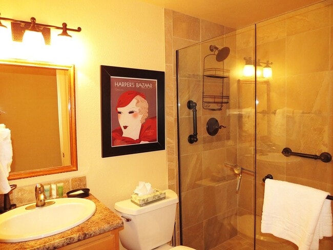 Building Photo - Winter Seasonal Rental - Lake Dillon Condo...